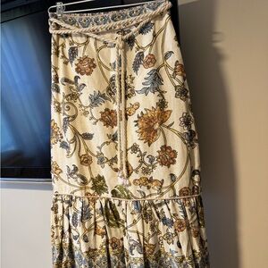 House of Harlow 1960 Linen Skirt with rope and pearl bet